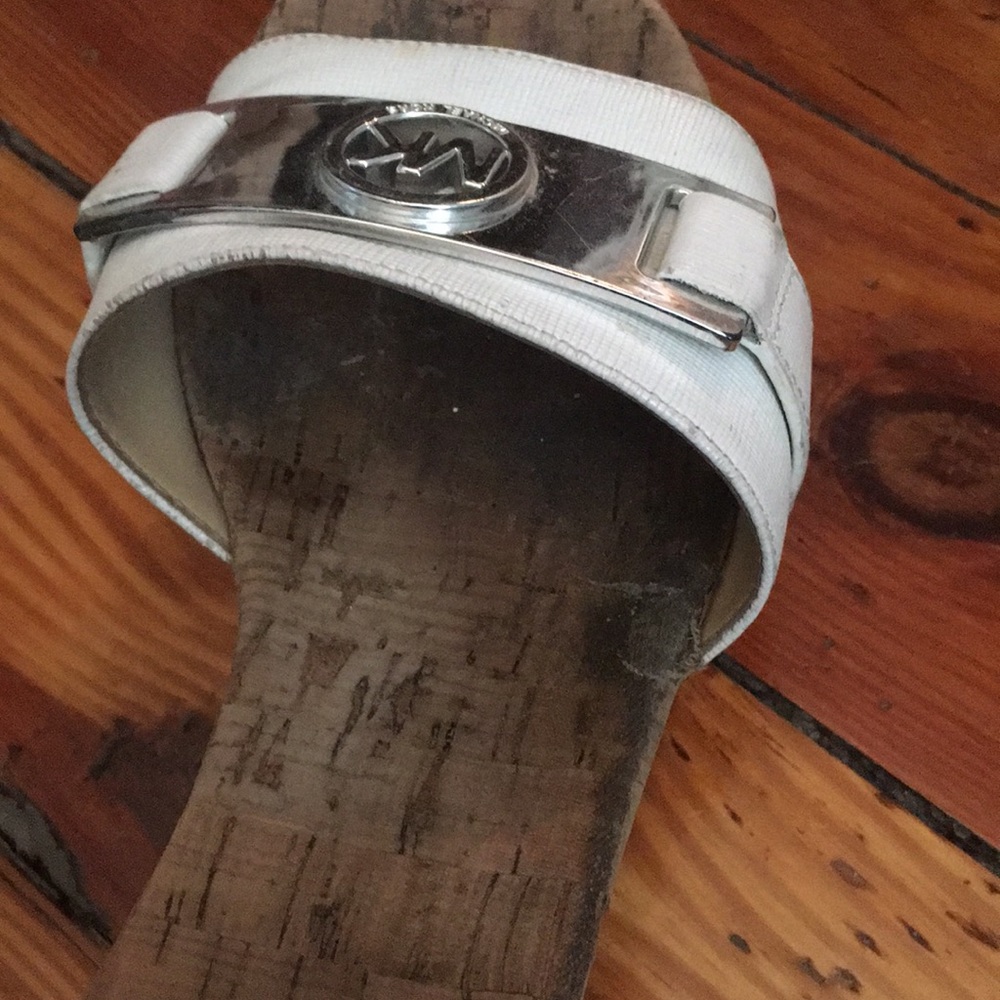 Sandals - Picture 4 of 4